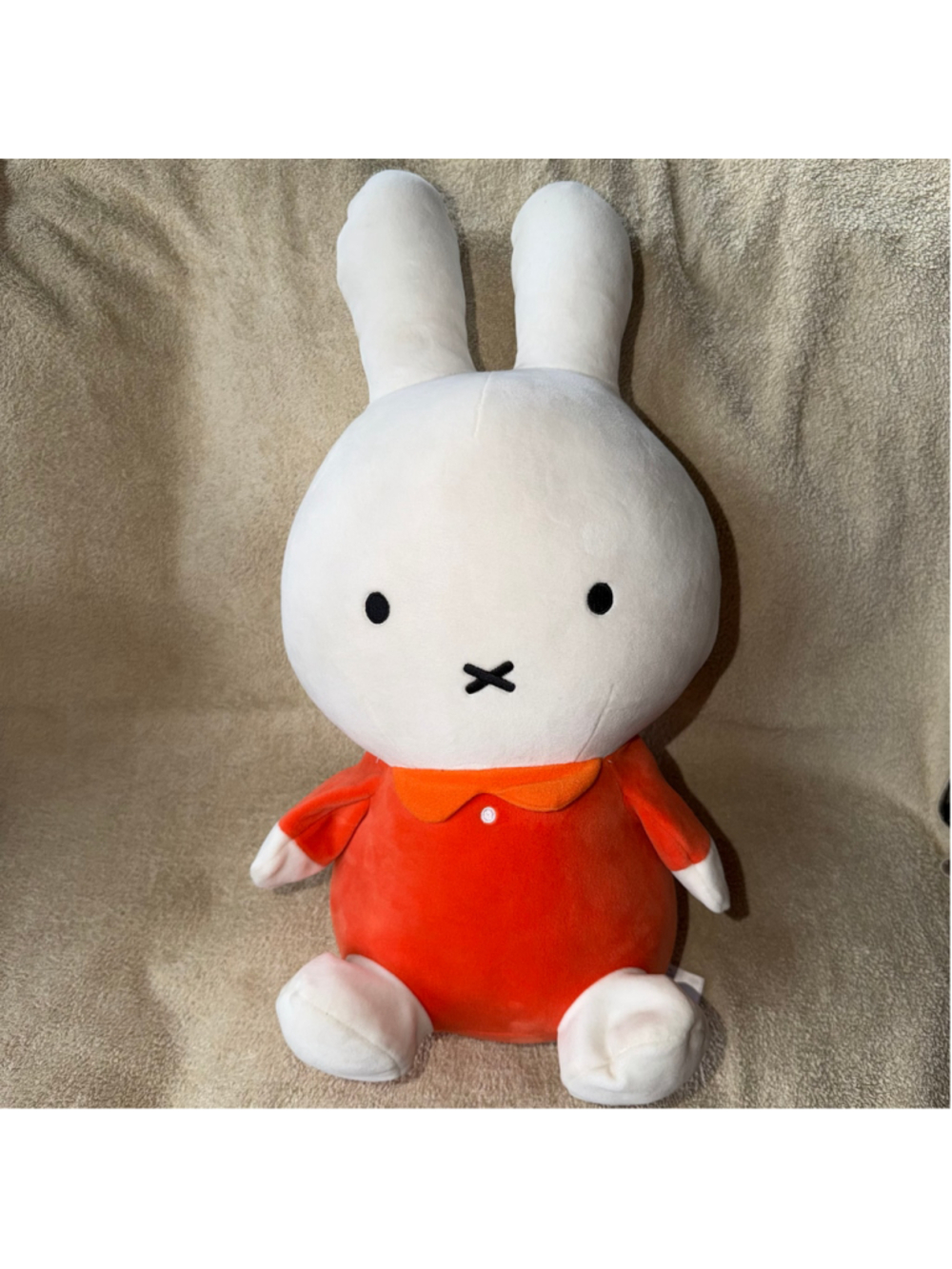 EUC Miffy Plush 20” Stuffed Rabbit White w/Orange Outfit Round One Exclusive